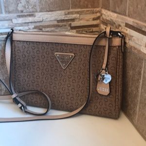 GUESS cross body purse